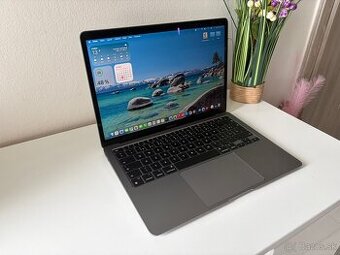 Predám Macbook Air 13,3” 2020 - M1 - IBA 11 cyklov