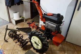 Vari systém alebo len motor