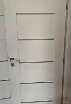 Interiérové dvere Naturel AURA levé 90 cm biela matná AURABM