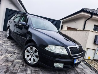 Škoda Octavia 2 Combi Laurin & Klement 1,9 tdi 77KW čierna