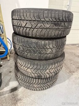 205/55r16 Pirelli zimne