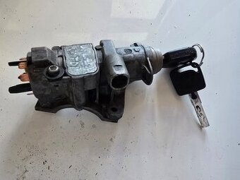 Spínačka Ford Galaxy 4B0905851B