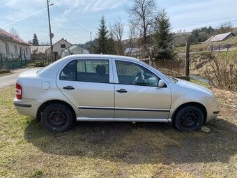 Škoda Fabia 1.4 MPI na diely - v celku