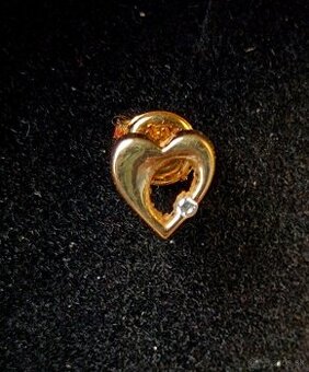 Zlate náušnice srdce 585