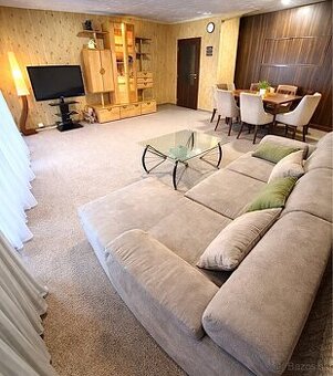 Priestranný 4-izbový byt pri Námestove–Slanica