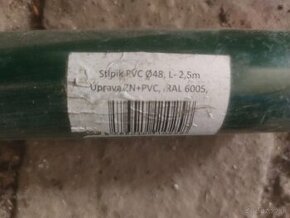 Plotové stĺpiky PVC 48mm L 2,5m
