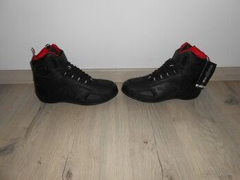 Predam nove kozene moto topanky znacky IXS za super cenu
