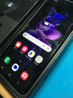 Samsung galaxy z Flip 3 8GB/128GB black