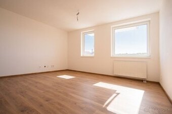 Prenájom-2 izbový byt s garážovým miestom - Pršianska terasa