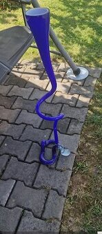 modrá vysoká váza