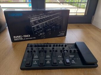 Boss ME-90 Gitarový multiefekt + Bluetooth adaptér