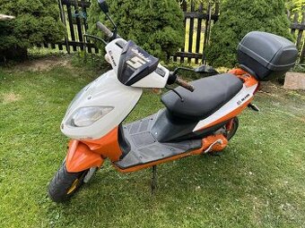 Predam skuter MOTOWELL 50cc