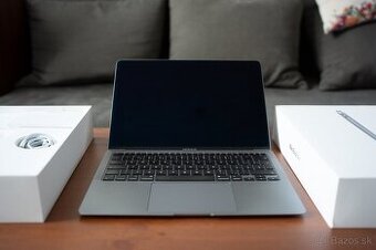 MacBook Air M1 2020 16GB RAM 256GB SSD
