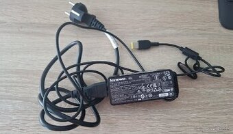 Lenovo nabijacka 20.V- 2,26 A - 1