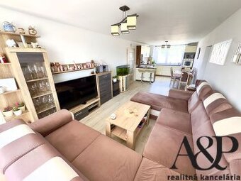 REZERVOVANÉ 3 IZB. BYT S BALKÓNOM A GARÁŽOU, 82M2, DOJČ, okr