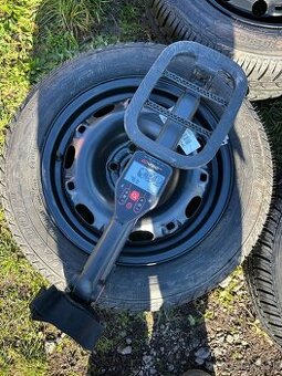 Detektor kovov Minelab Go Find 66