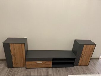 Obýváčková stena