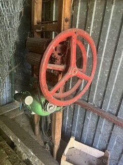 Predám mlynček na hrozno