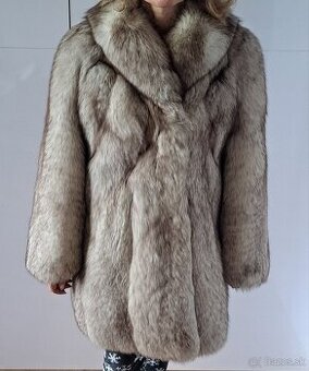 Kožuch z polárnej líšky