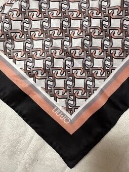 Malá šatka zn. LIU JO originál