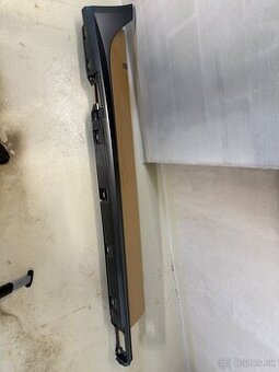 Audi a6 s-line pravy prah