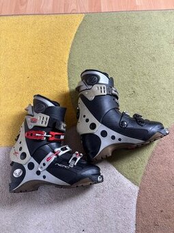 Skialp lyžiarky dynafit aero 26,5