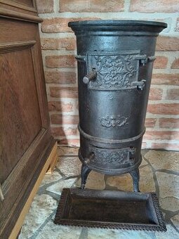 Staré liatinové kachle