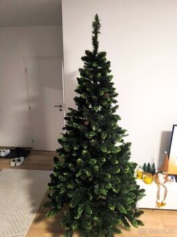 Umelý vianočný stromček Borovica Alica 220 cm (zelený)