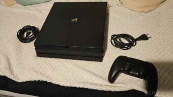 Sony Playstation 4 Pro 1TB + joypad