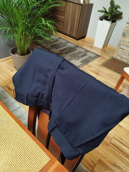 Predám pánske oblekové nohavice – veľkosť 44/176