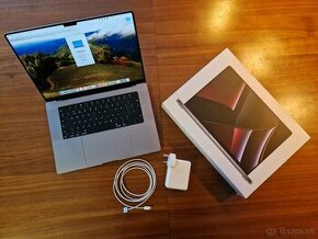 Apple MacBook Pro 16  M2
