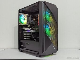 RYZEN 5 5600X/RX 6600 XT/16GB RAM/500GB NVMe