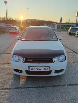 Golf IV