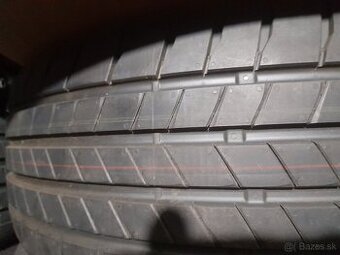Bridgestone 215x60x16 nové