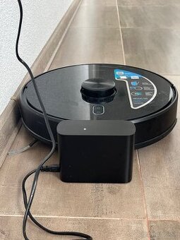 Roboticky vysávač