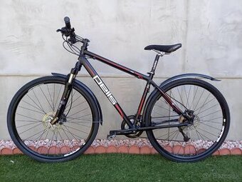 Cestný bicykl