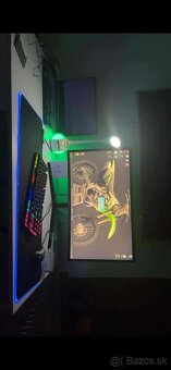 Herný Monitor