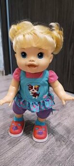 Interaktívna chodiaca bábika Alive od Hasbro ako nová