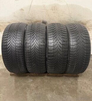 Zimné pneumatiky 235/45/19 Nexen Winguard Sport 2 WU7