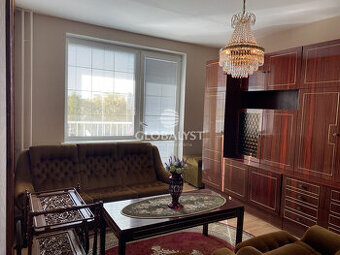 Prenájom priestranného 3-izbového bytu na Humenskej ulici v 