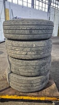 235/65R16C