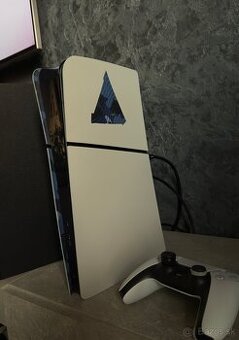 Playstation 5 Slim + Joystick