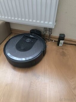 Roomba i7