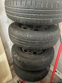 Predam disky s pneumatikami 165/70/r14