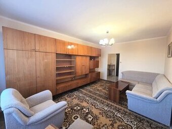 Priestranný trojizbový byt na predaj v Šamoríne