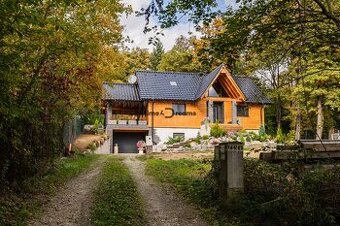 NA PREDAJ čarovná CHATA v srdci Duchonky - Topoľčany