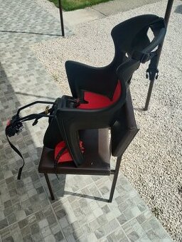 Predám detskú sedačku na bicykel.
