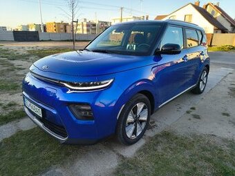 Kia e-Soul AC 150 Platinum 64kWh 450km dojazd