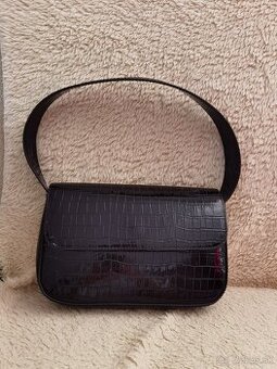 Shoulder bag kabelka čierna lesklá H&M