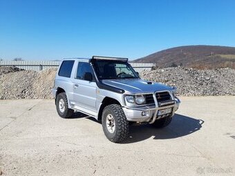 Predám Mitsubishi Pajero Classic 2,5 TD